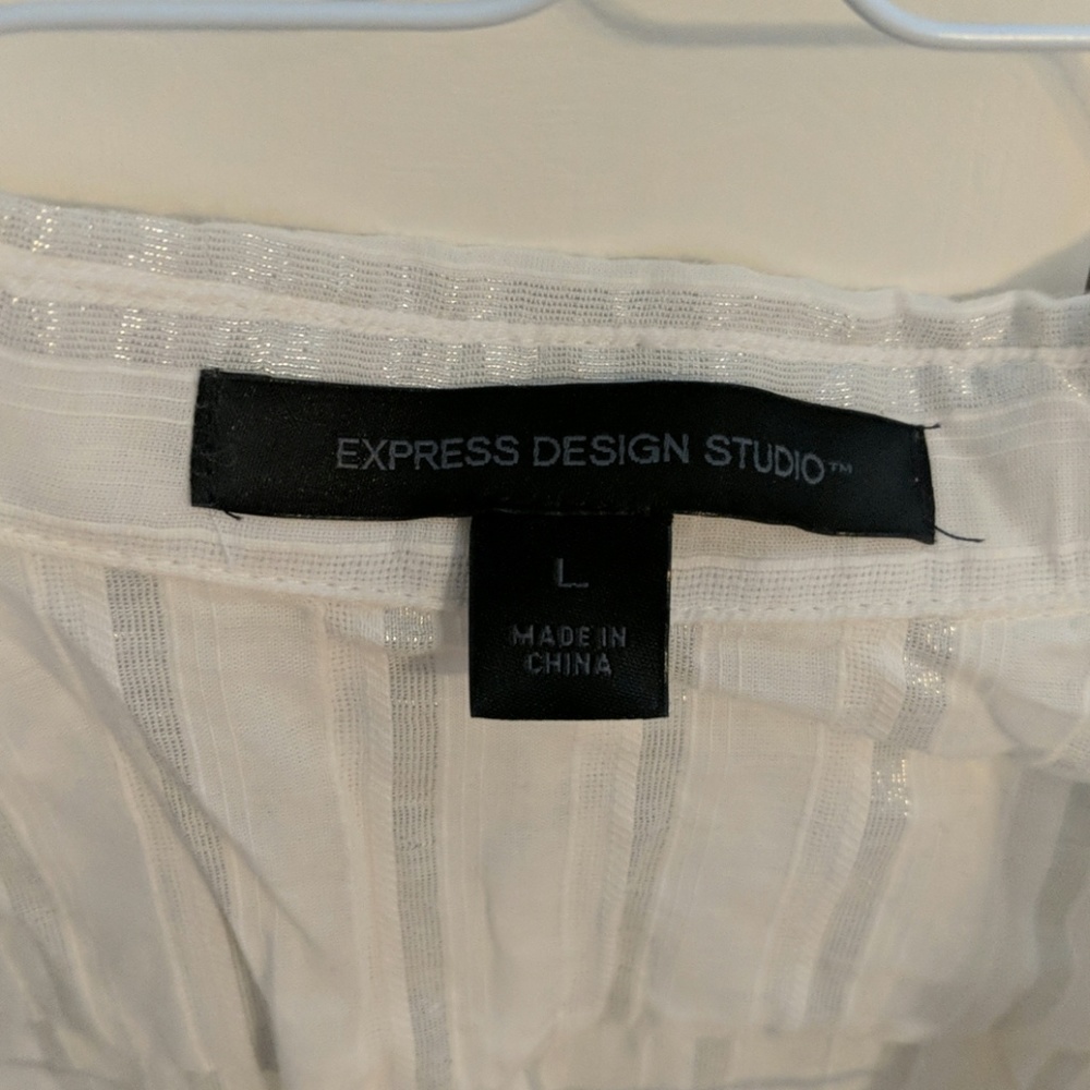 Button down blouse - Picture 2 of 3